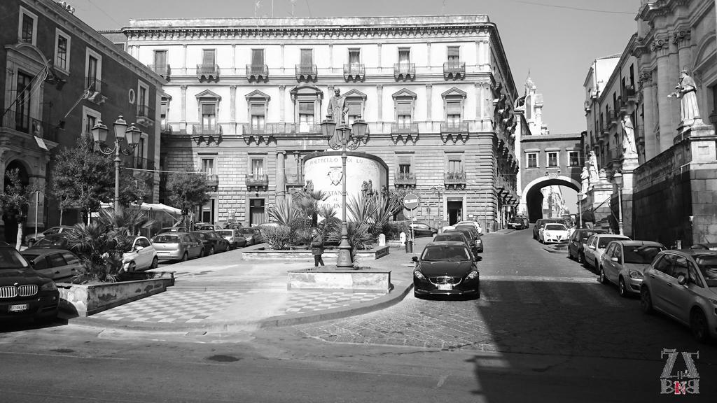 Mizzica Bed And Breakfast Catania Exterior foto